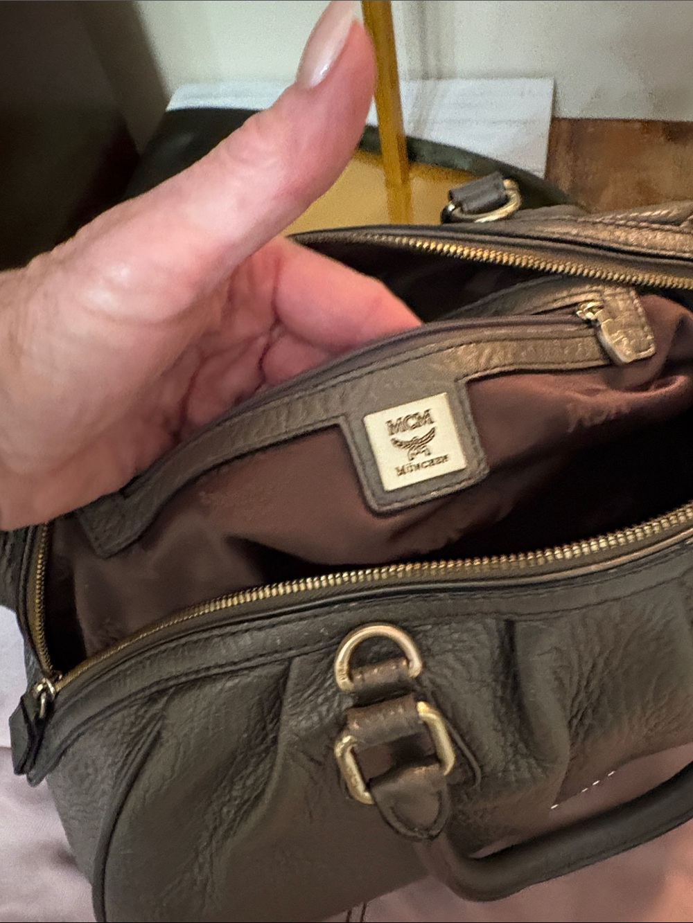 MCM Authentic Muchen Metallic Pewter Pebbled Leather Satchel Shoulder bag - Picture 10 of 11